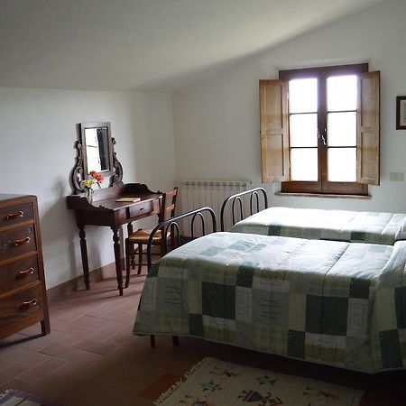 Agriturismo La Disperata Villa San Quirico d'Orcia Luaran gambar