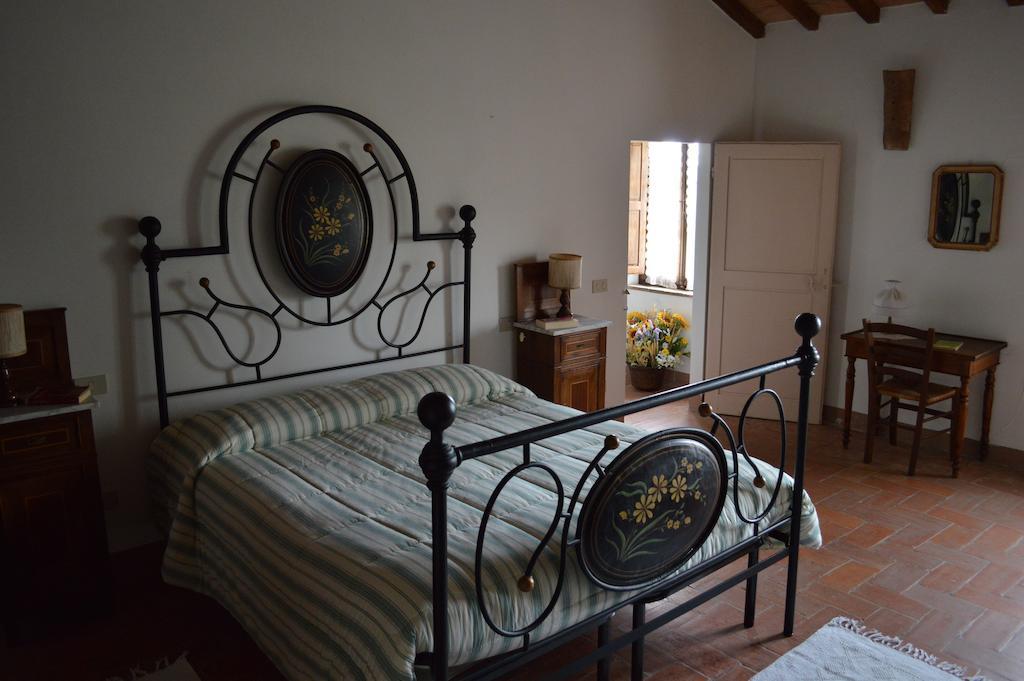 Agriturismo La Disperata Villa San Quirico d'Orcia Luaran gambar